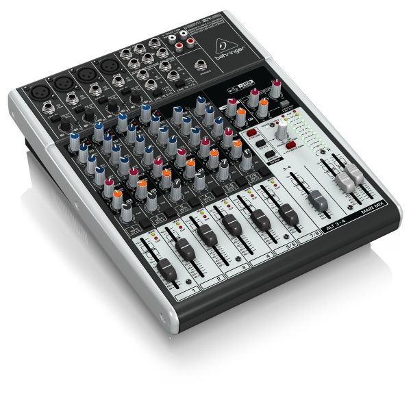 Behringer XENYX X1204USB