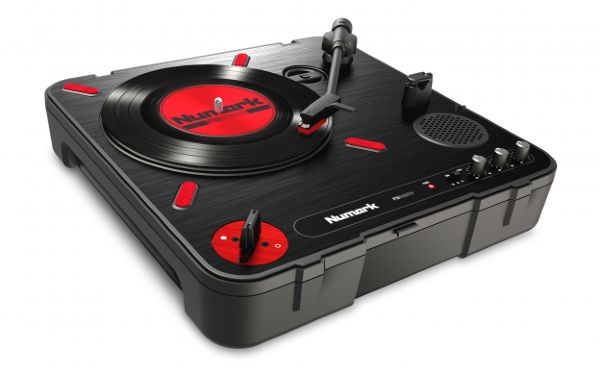 Numark PT01 Scratch USB Turntable