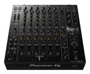 Pioneer DJM-V10 Pro Mixer