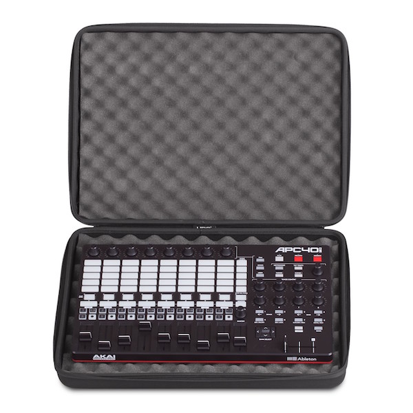 UDG Creator Controller Hardcase Med Black - U8301BL
